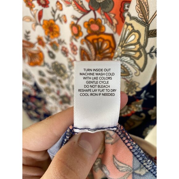 Westport Womens Sleeveless Floral Print Tank Top Multi-Color Lace Back Accent M - Picture 5 of 7